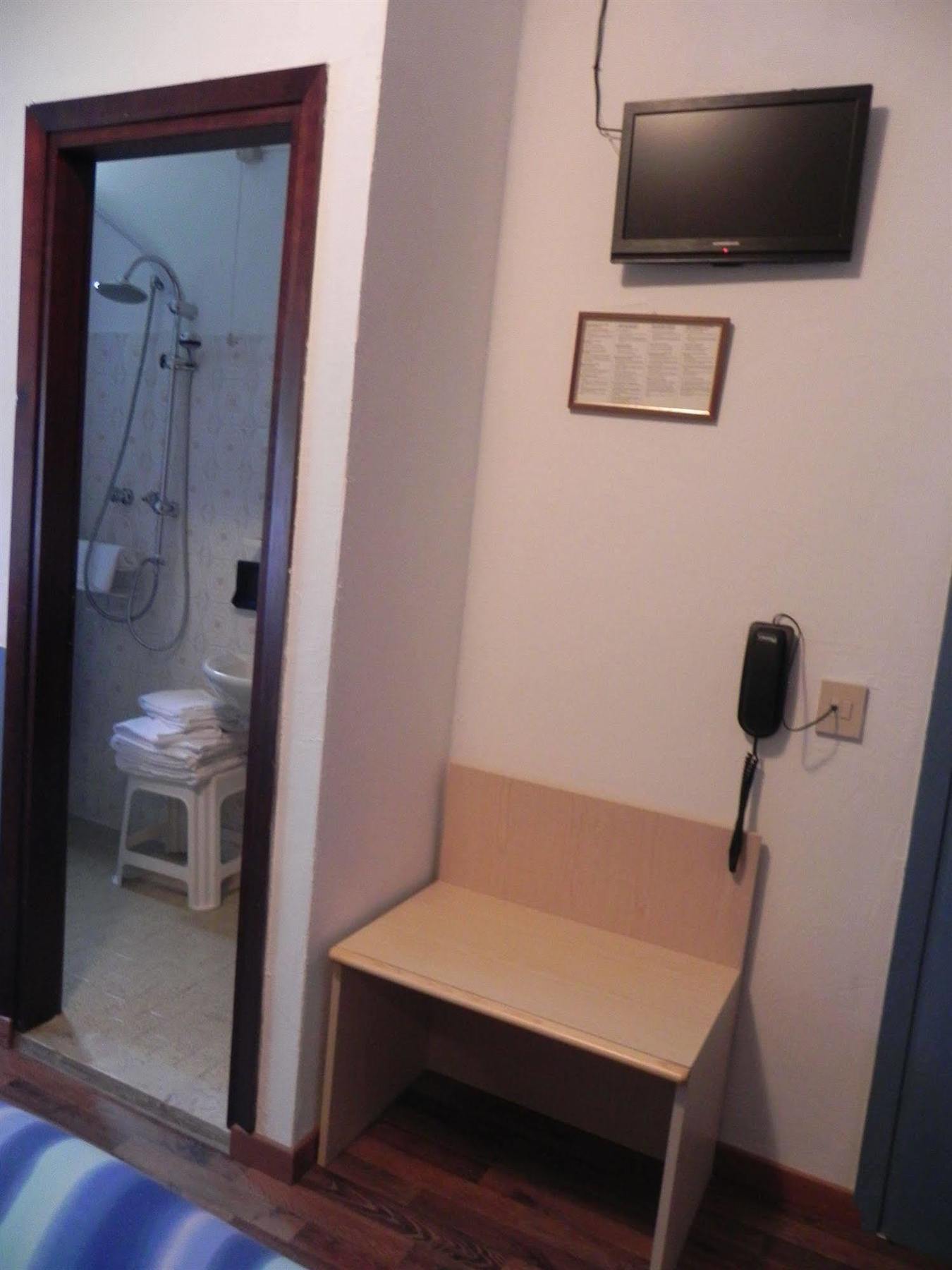 Hotel Antonella Каорле Екстер'єр фото